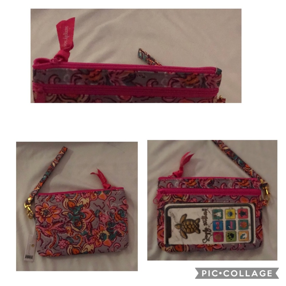 Phone wristlet